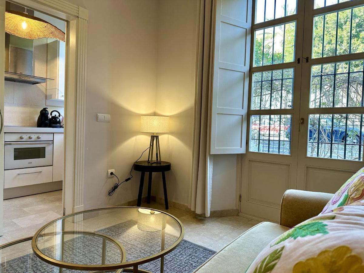 Urbe10 Pries Suite Málaga Exteriör bild