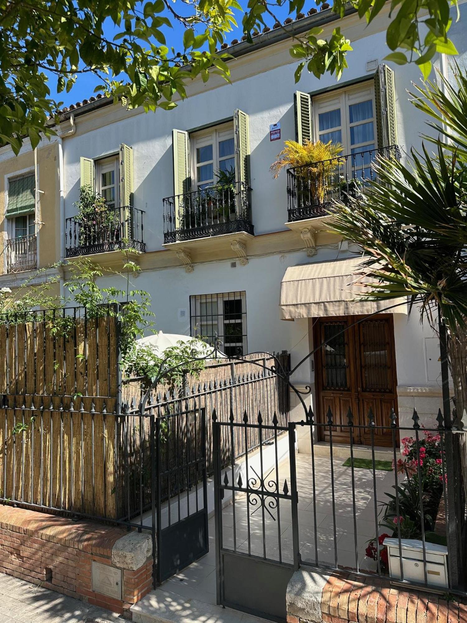 Urbe10 Pries Suite Málaga Exteriör bild